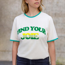 Carica l&#39;immagine nel visualizzatore di Gallery, T-shirt Find your Joie
